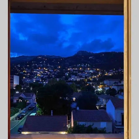 Vue Faron - Cosy - Proche Telepherique/gare Lejlighed Toulon